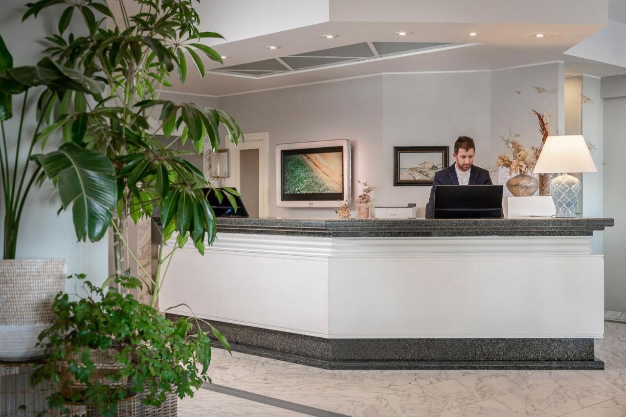 Hotel Rosa Riviera 4*